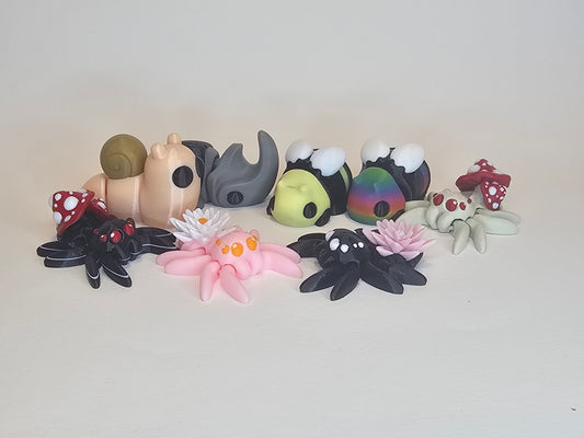 Themed mini packs || Bugs and beasties