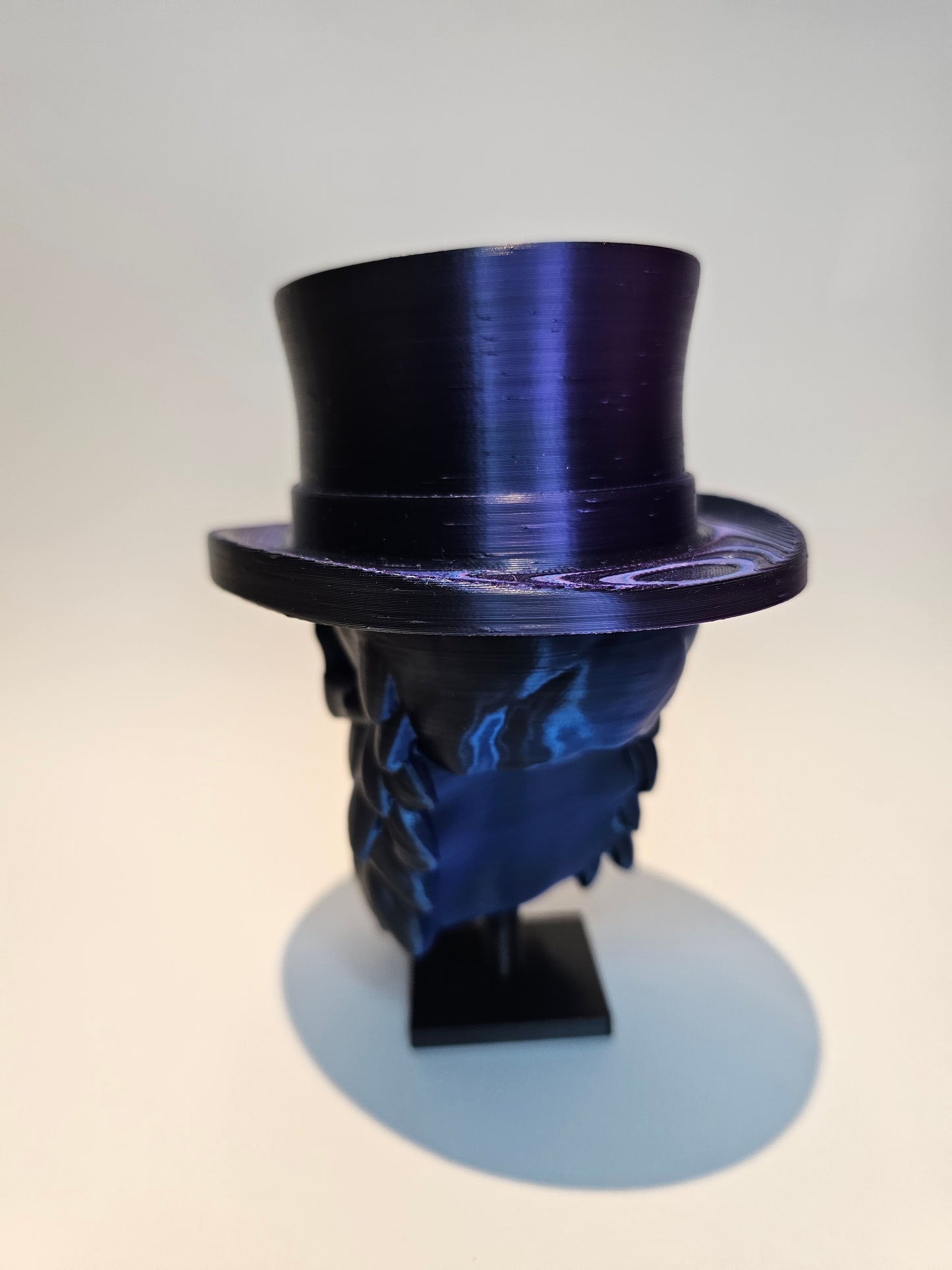 Small top hat skull
