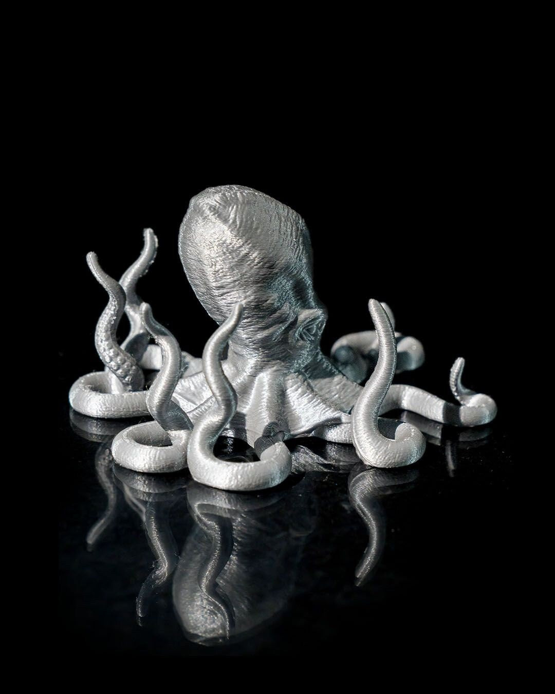 Octopus phone/tablet holder