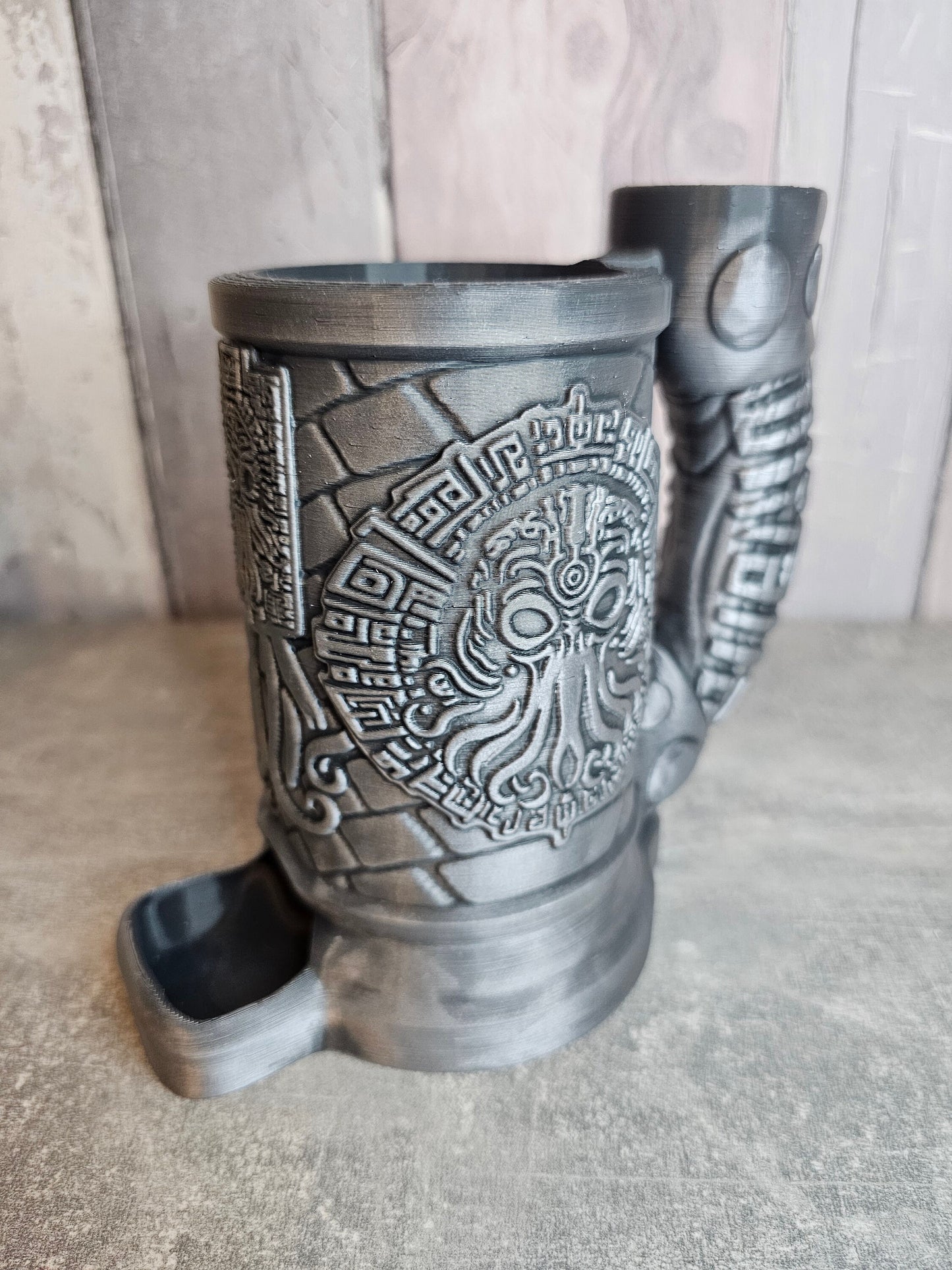 Cthulu dice tower mug