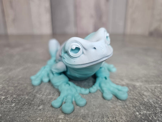 Magnetic articulated white's tree frog