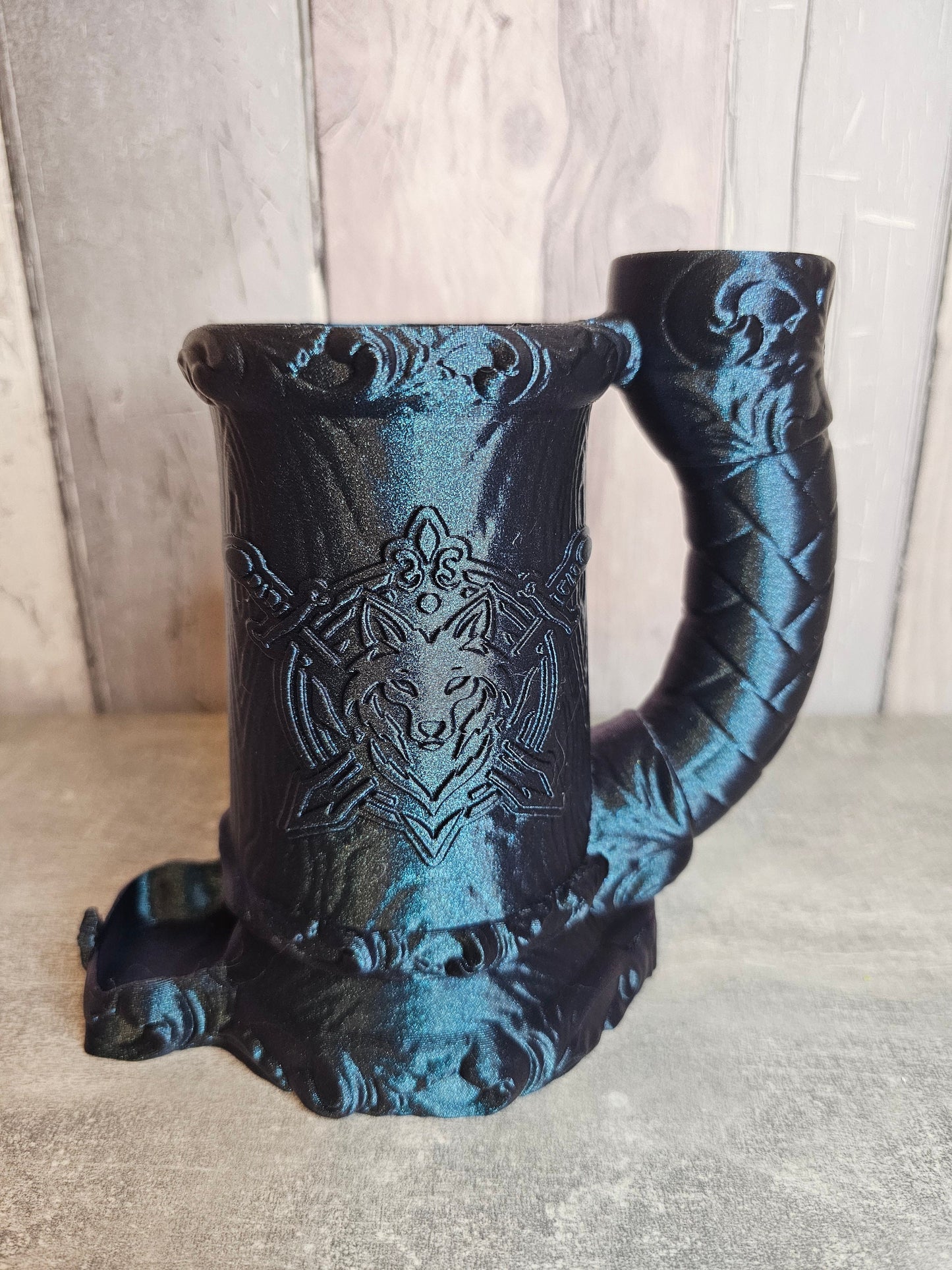 Wolf dice tower mug